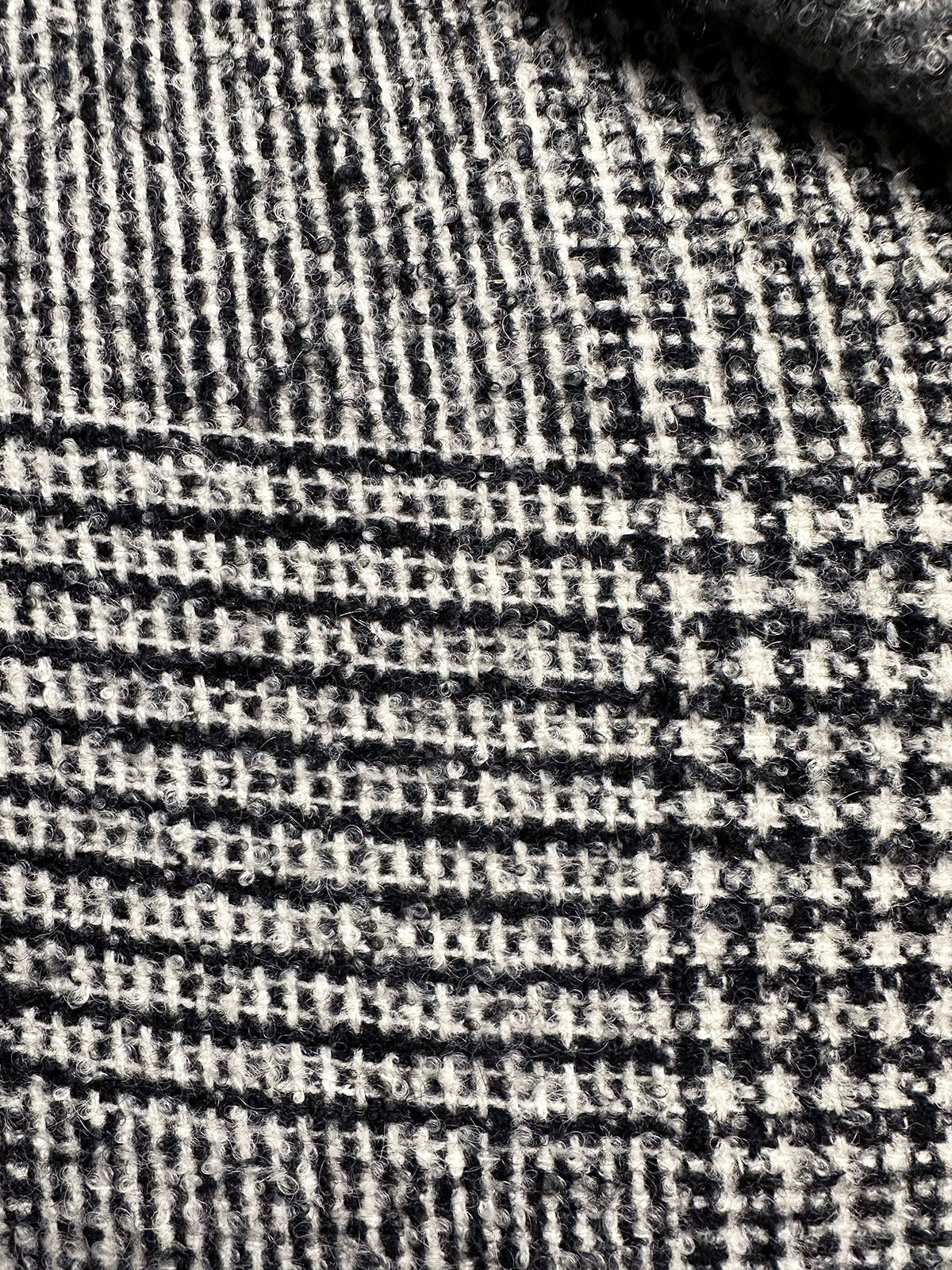 3 1/4 Yards Italian Super Soft Double Double Faced Check - L'Etoffe Fabrics LLC