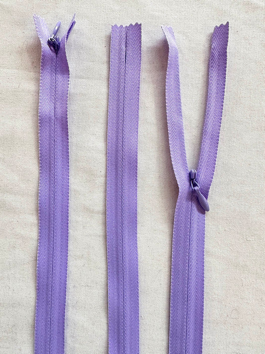 Deadstock 16" Lilac Invisible Zipper
