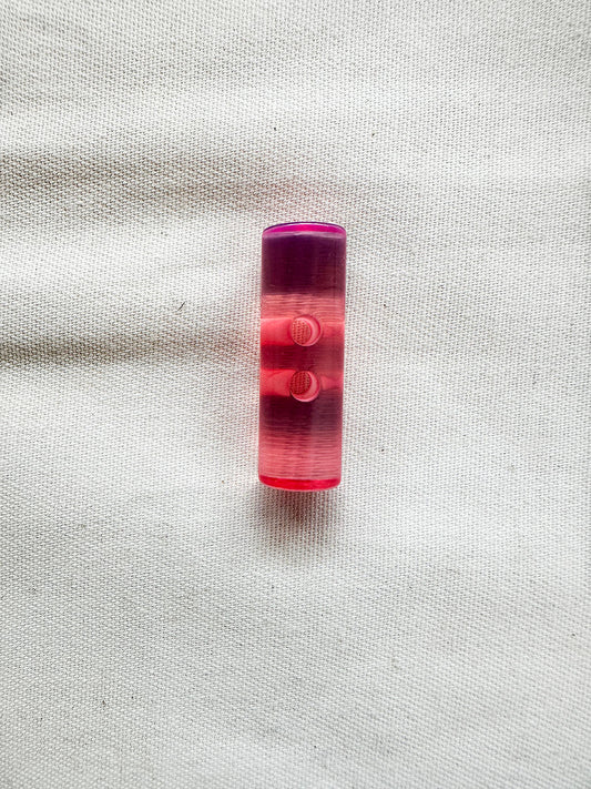 Coral Toggle Lucite Buttons Per 6 Count - L'Etoffe Fabrics LLC