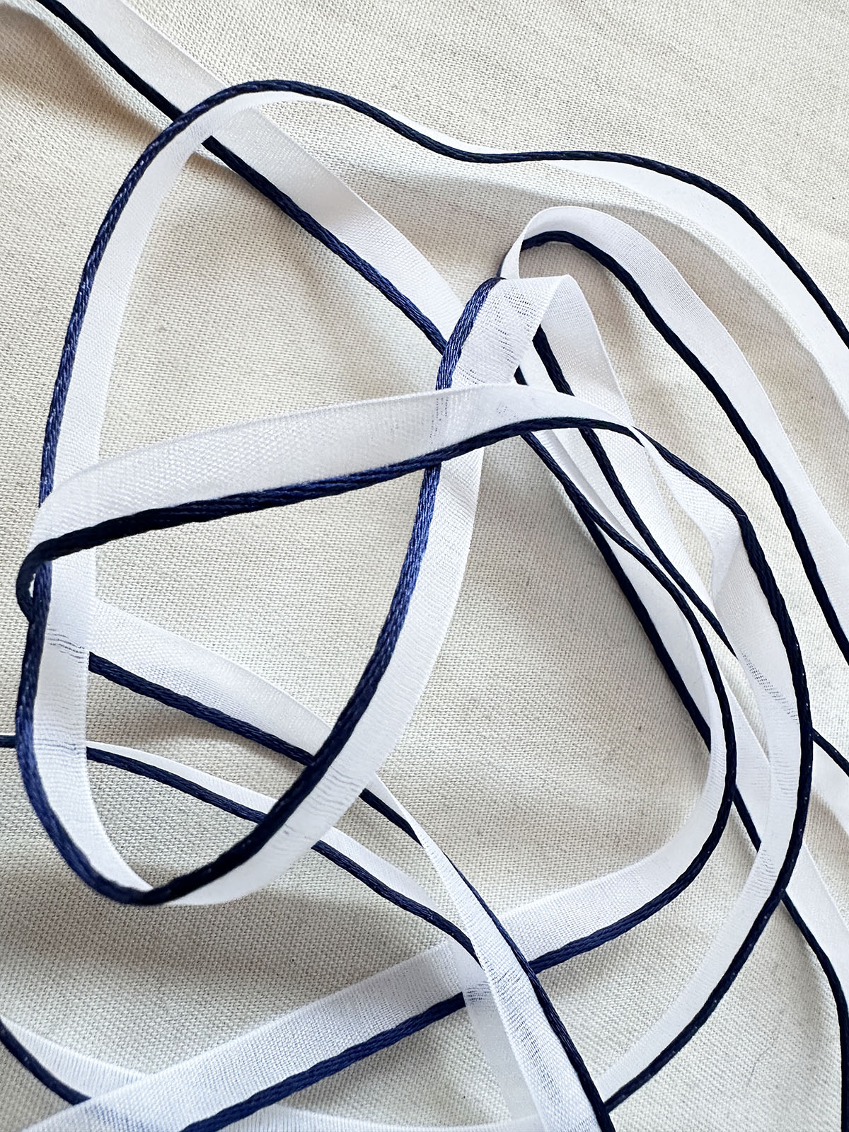Satin Piping for White Shirts - L'Etoffe Fabrics LLC