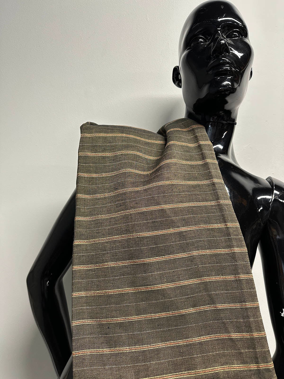 2 Yards Woven Stripe Linen Shirting - L'Etoffe Fabrics LLC