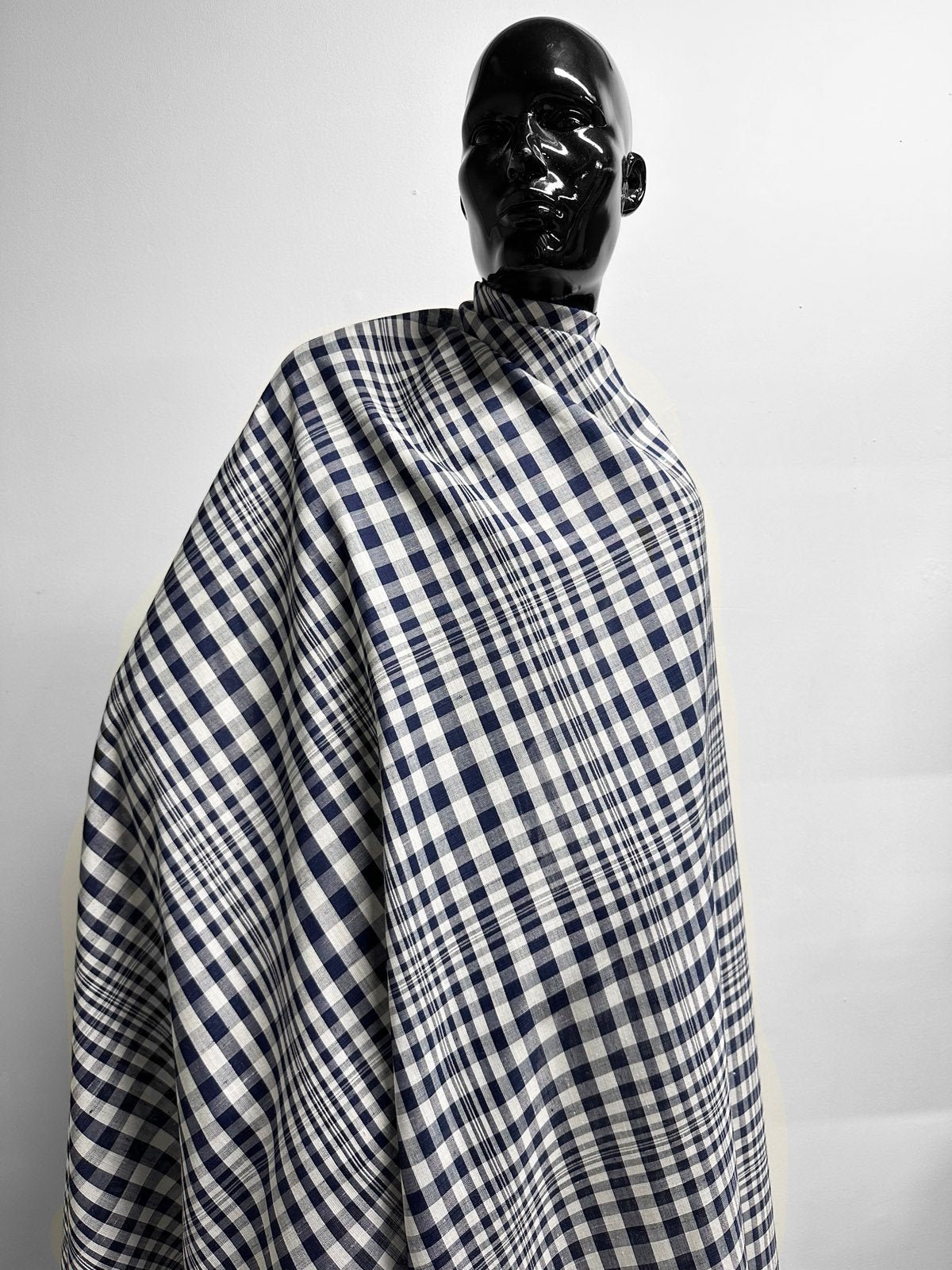 21st Century Gingham Linen Shirting - L'Etoffe Fabrics LLC