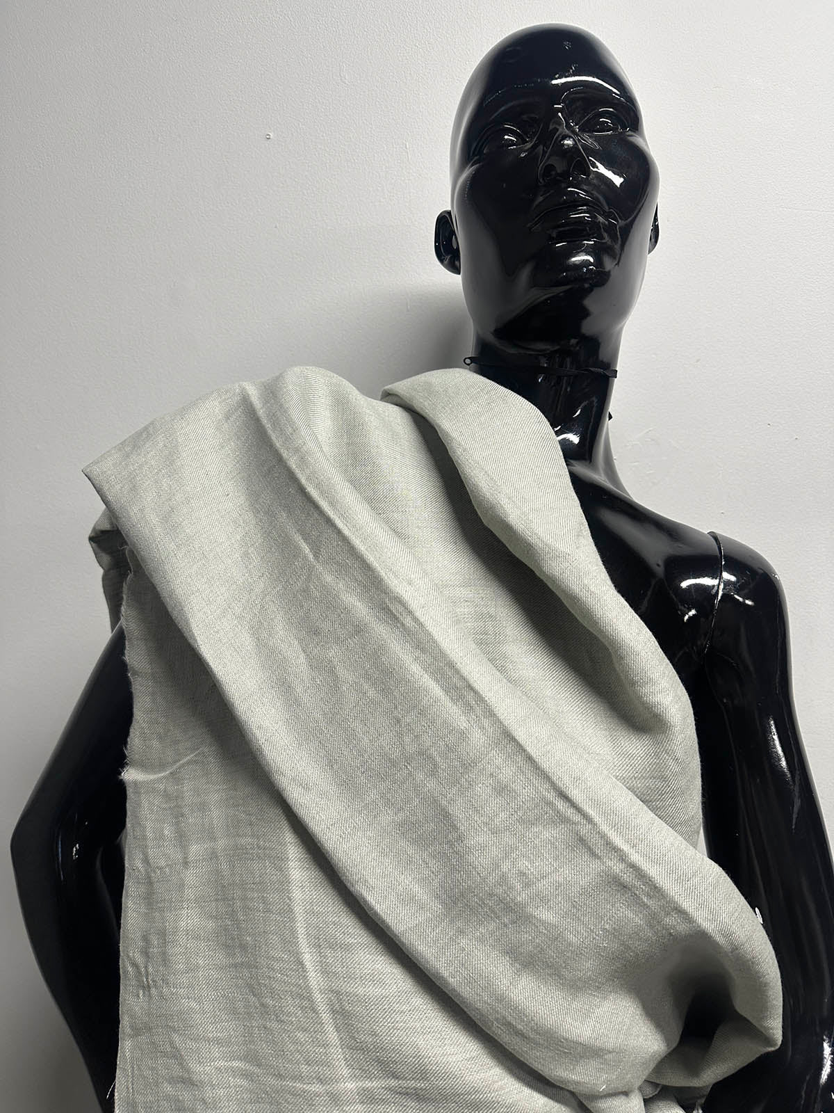 3 Yards BC Luxury Italian Linen Summer Suiting - L'Etoffe Fabrics LLC