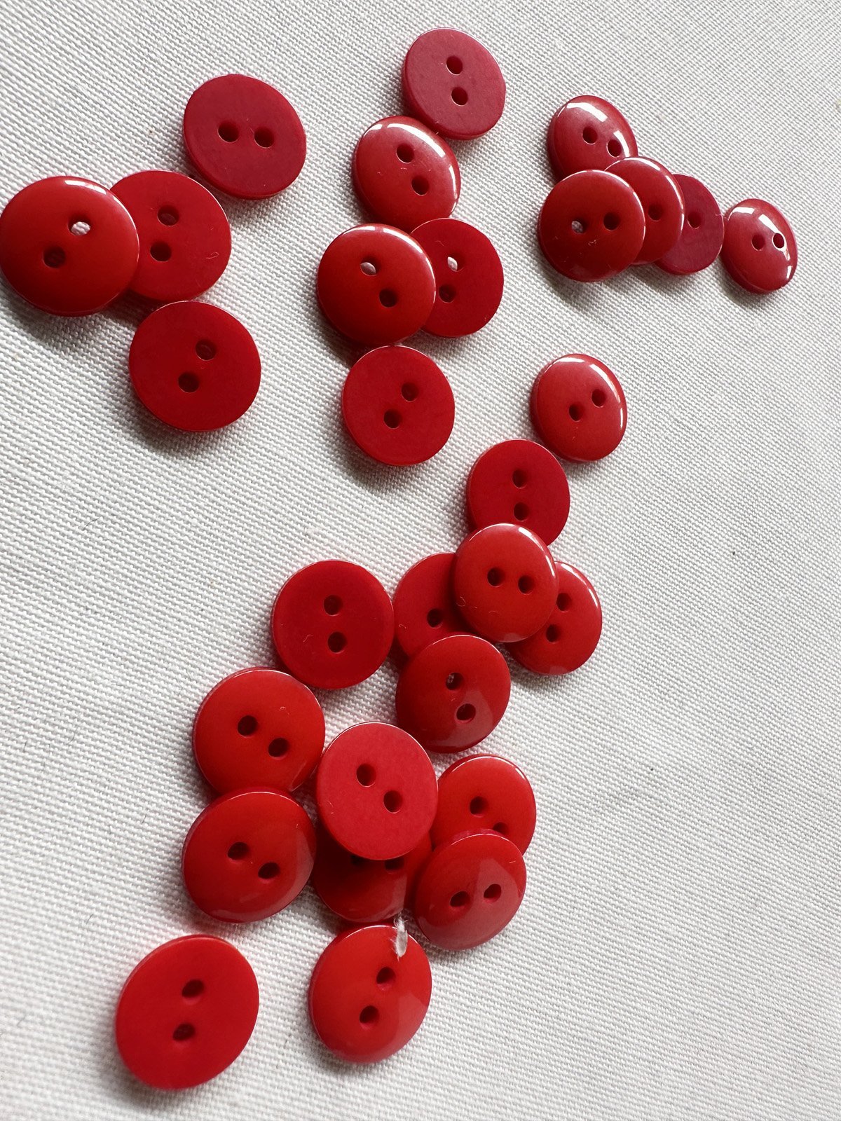 3/8" Shiny Red Shirt Buttons per Dozen - L'Etoffe Fabrics LLC