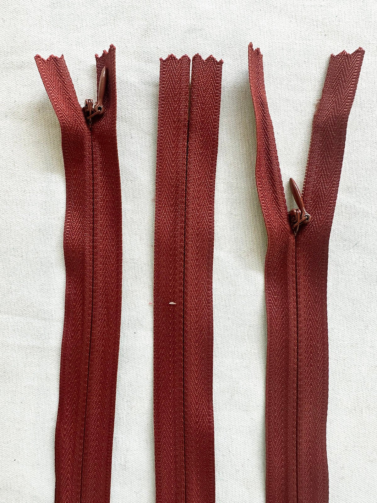 7" Rust Deadstock Invisible Zipper - L'Etoffe Fabrics LLC