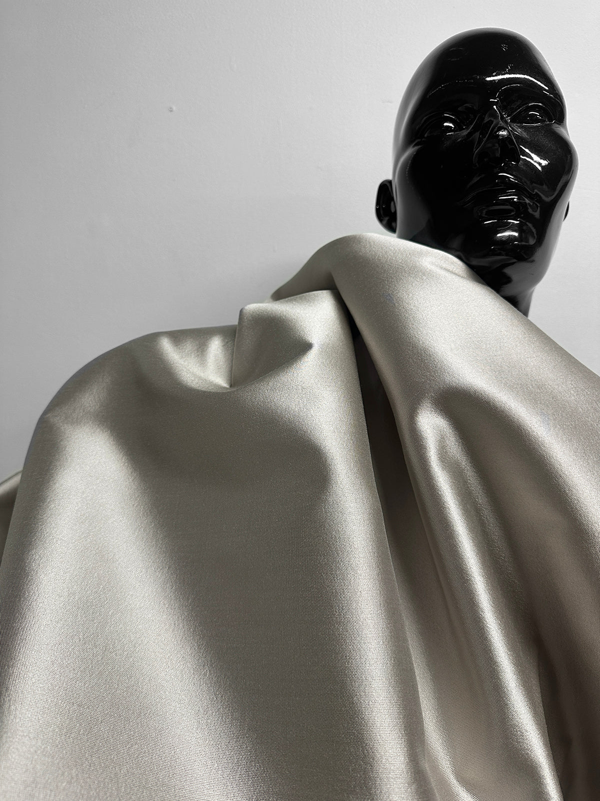 Stone Sateen Silk Wool Suiting