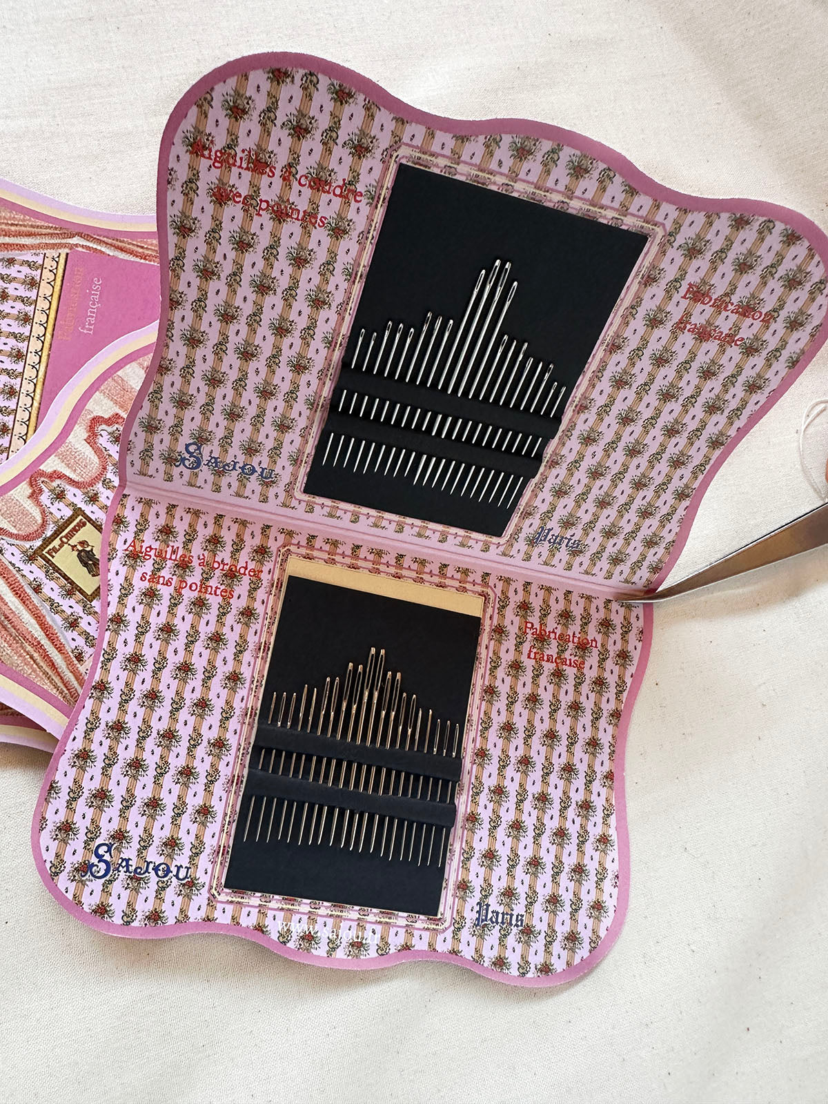 Maison Sajou 20 sewing needles and 20 embroidery needles - Plouhinec