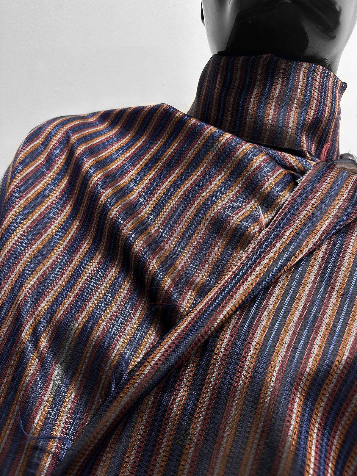 Italian Cupro Diamond Jacquard Lining