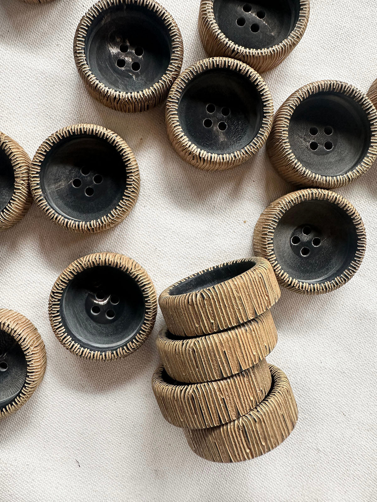 Italian Vintage Etched Edge Buttons