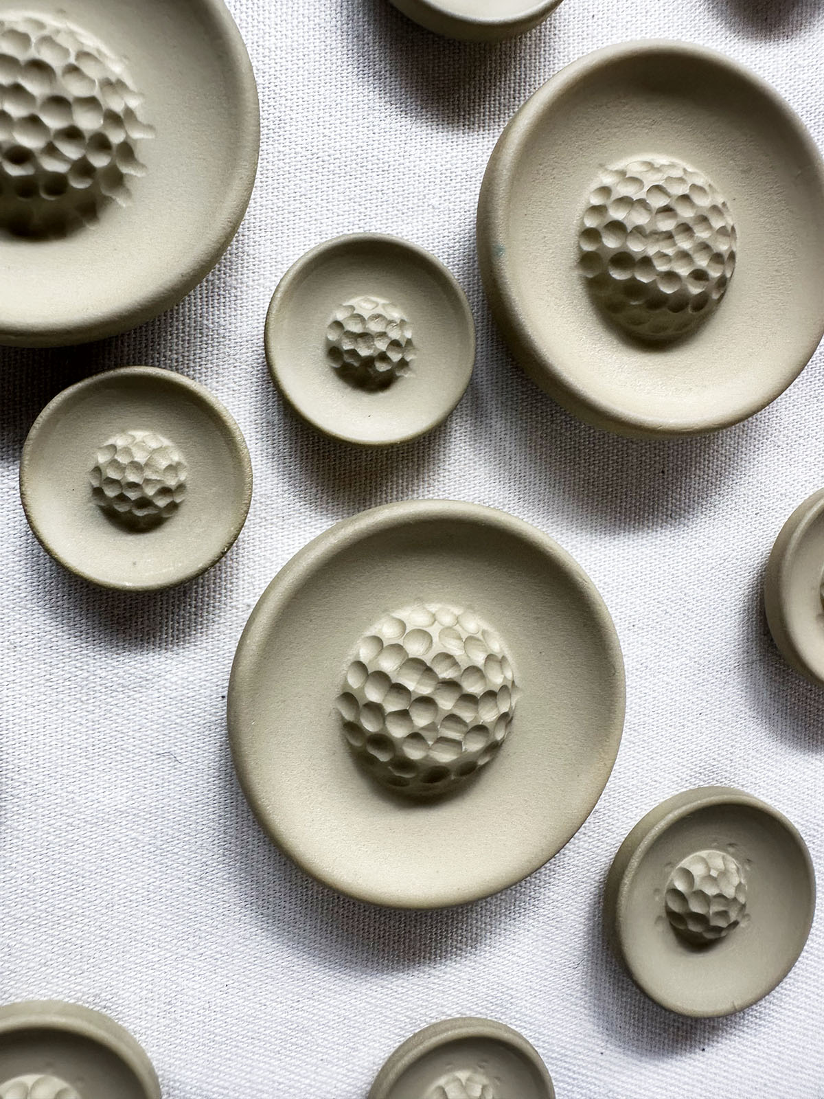 Vintage Italian Pistil Buttons Matte Bone