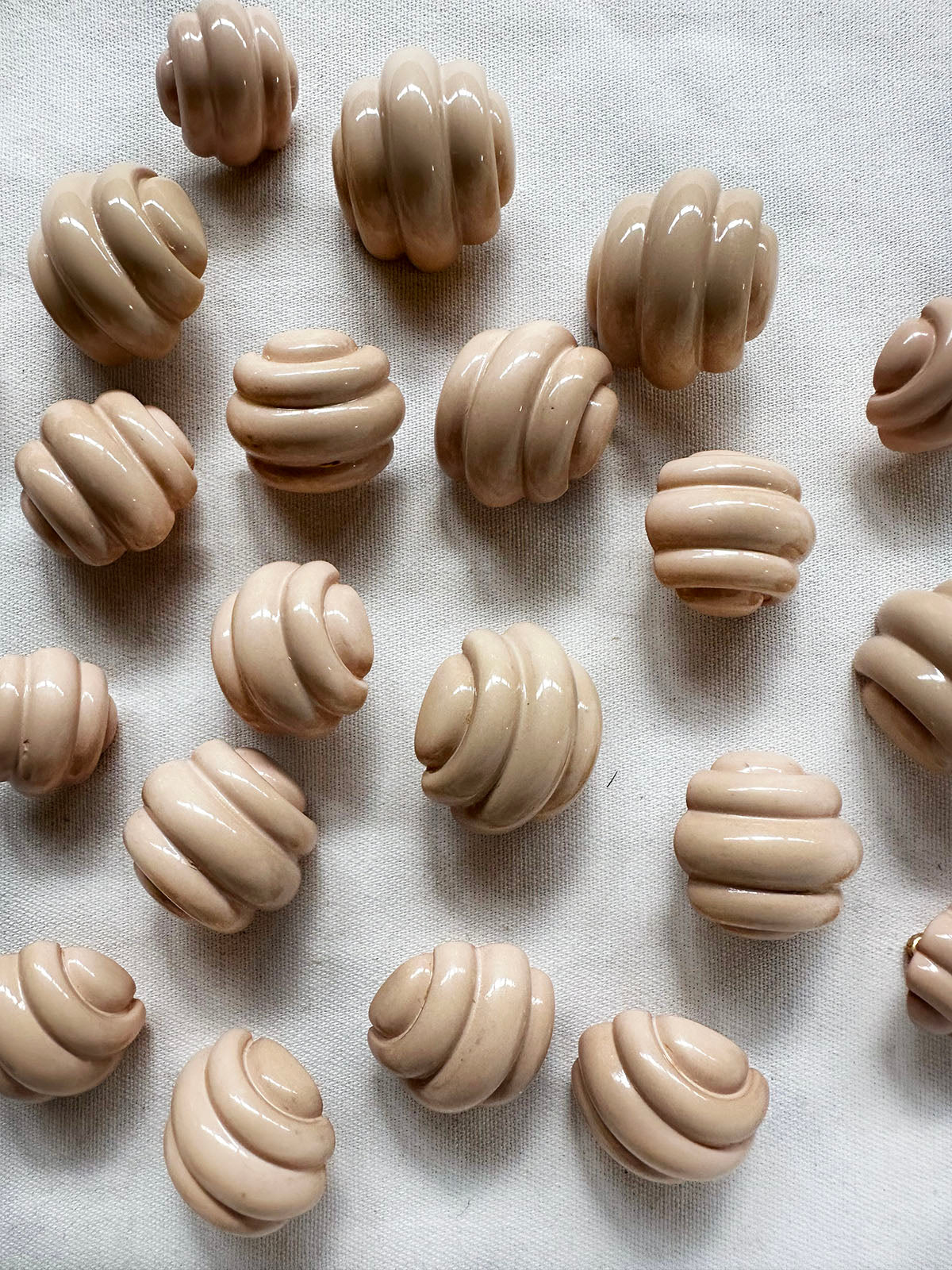 Vintage Italian Beige Glossy Deco Futurist