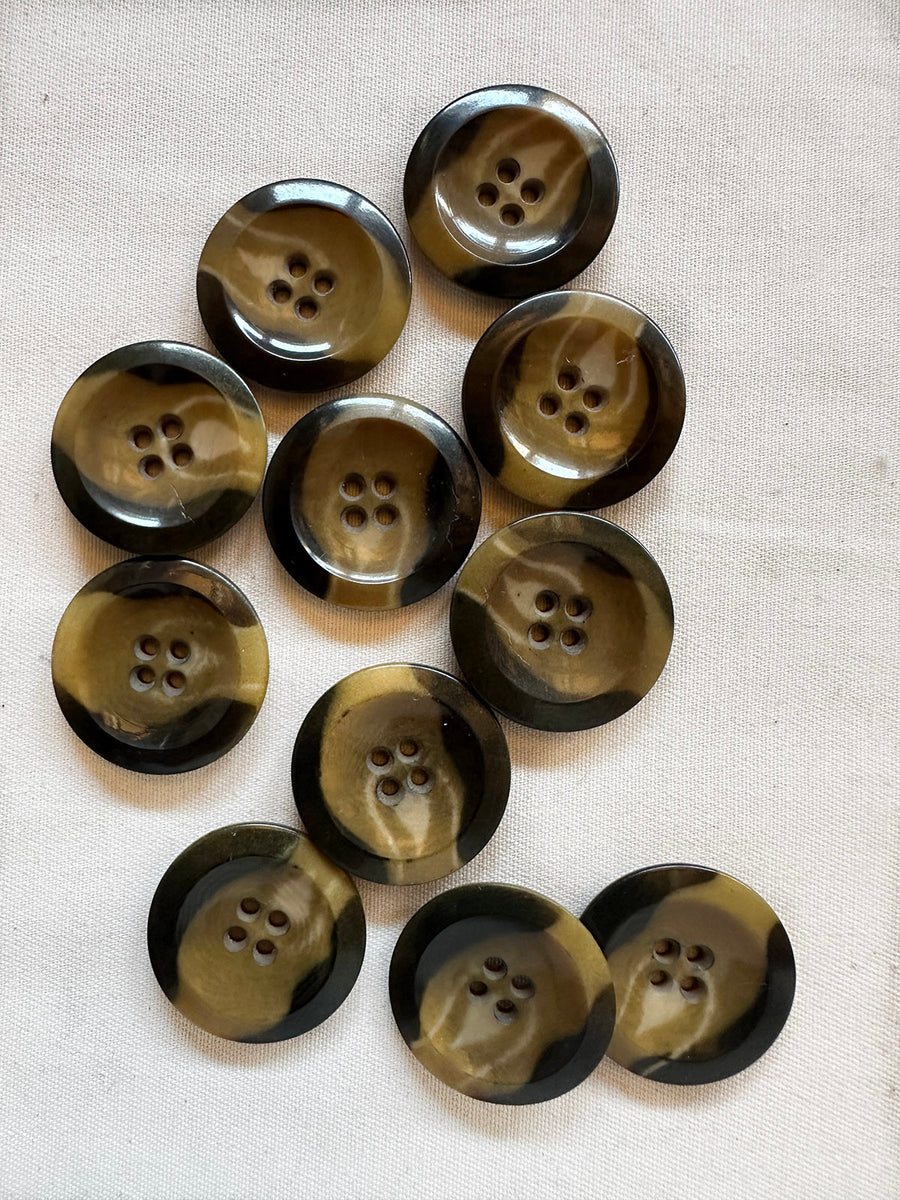 Vintage Italian 1920's Corozo Nut Coat Buttons - 108