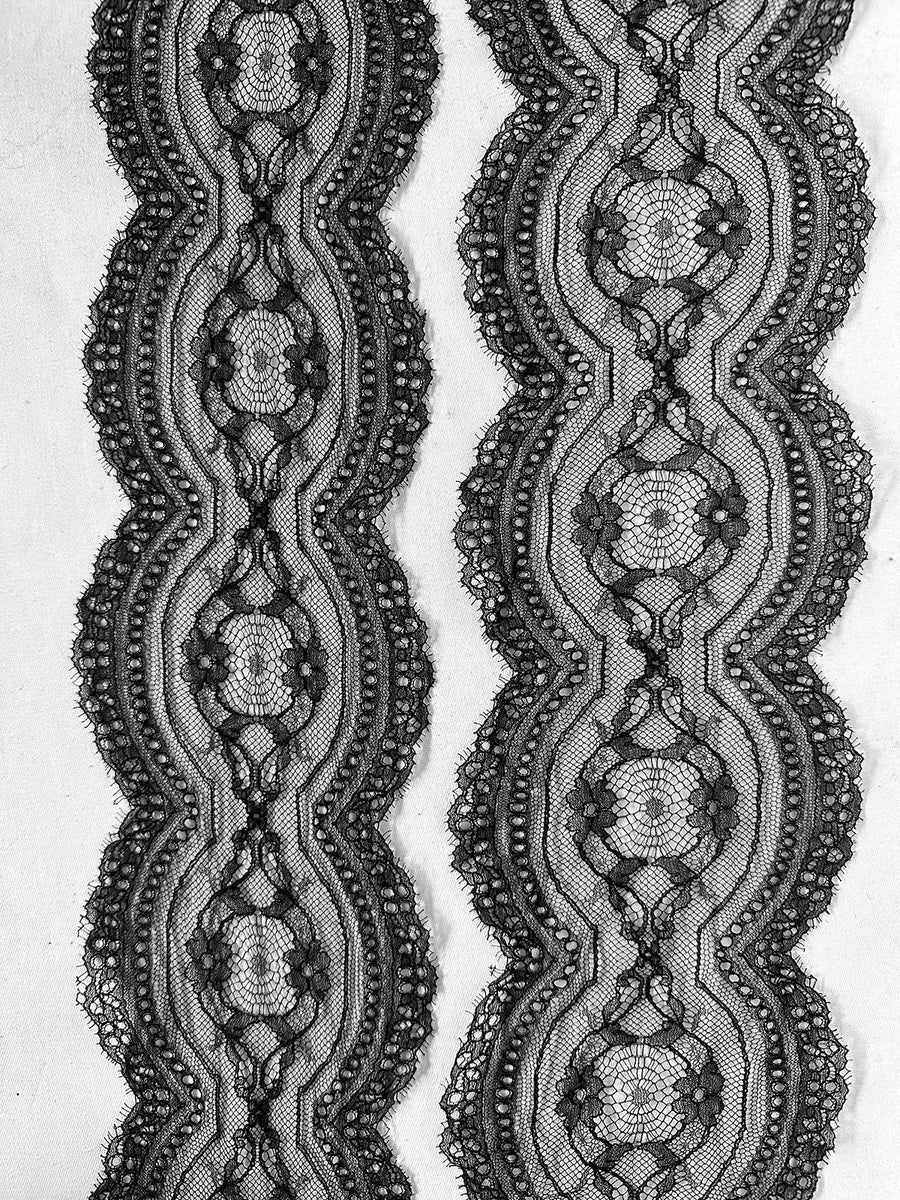 5" Solstiss Black Chantilly Lace Trim