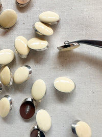 Vintage Italian Elliptical Julienne LIttle Buttons - Ivory