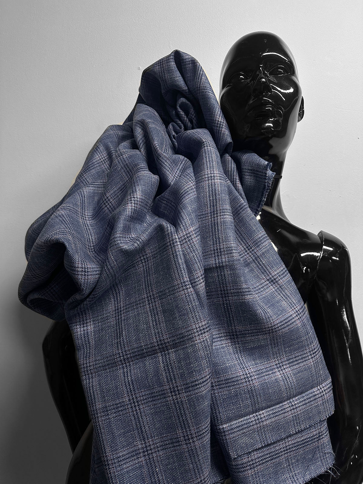 Classic Italian Silk Linen Virgin Wool Suiting - Navy