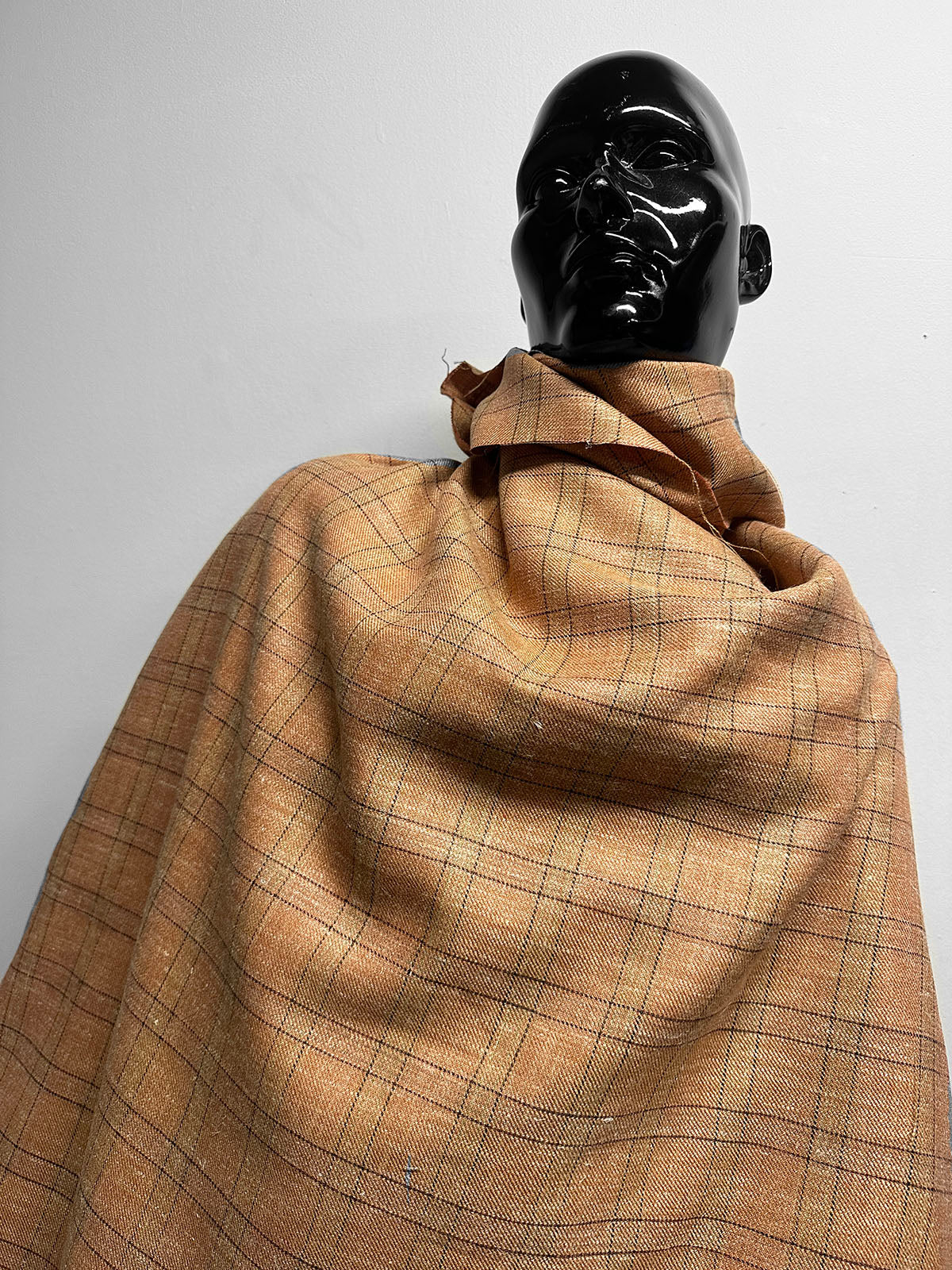 Classic Italian Silk Linen Virgin Wool Suiting - Cantaloupe