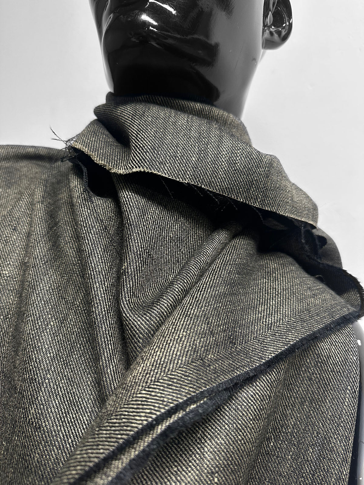 Classic Italian Silk Linen Virgin Wool Twill Suiting - Khaki Black