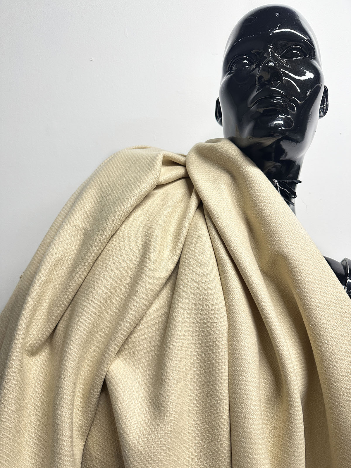 BC Warm Ivory Wool Flannel Coating Diagonal Weave S10