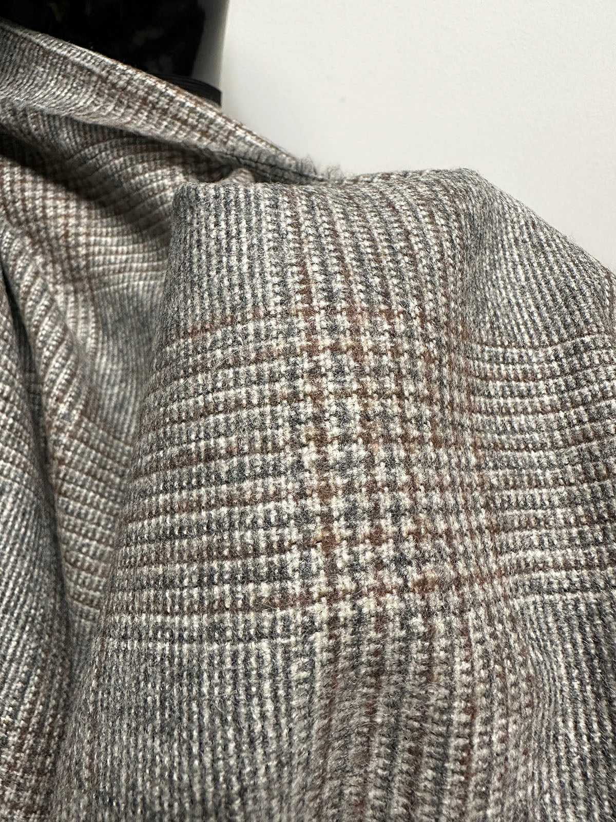 BC Luxury Glenplaid Woolen Grey Brown S39
