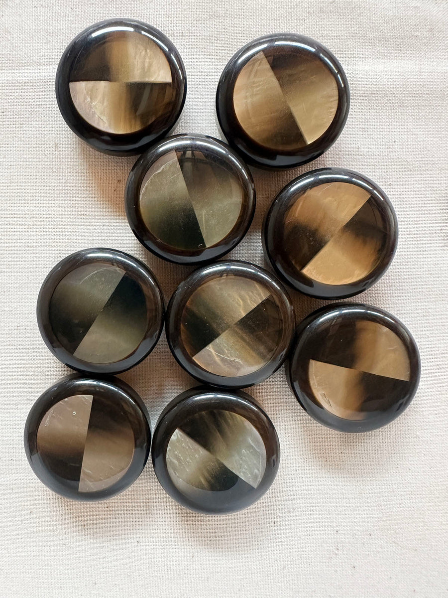Vintage Italian Deco Shell Disc Coat Buttons