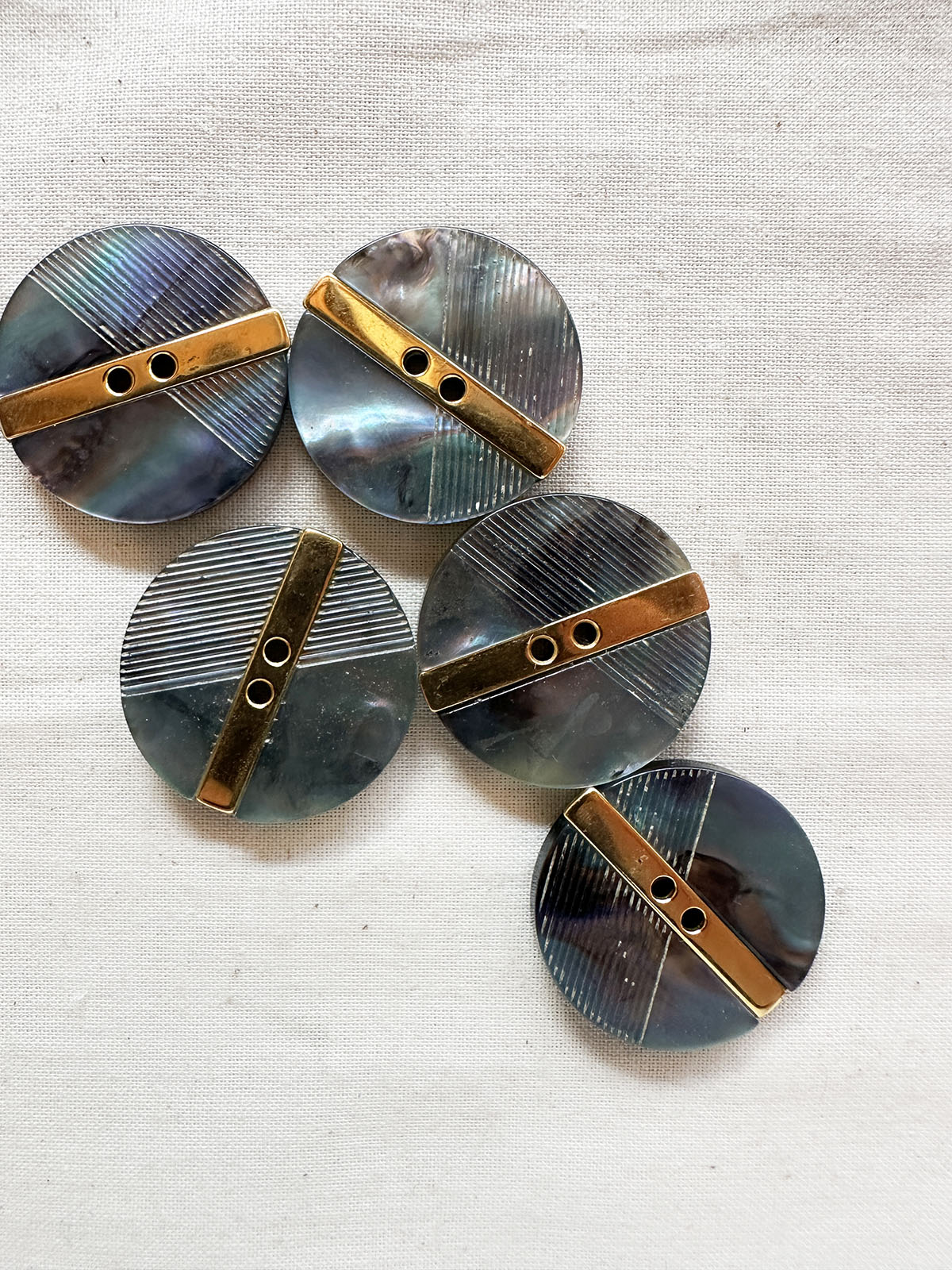 Vintage Italian Blade Runner Shell Buttons