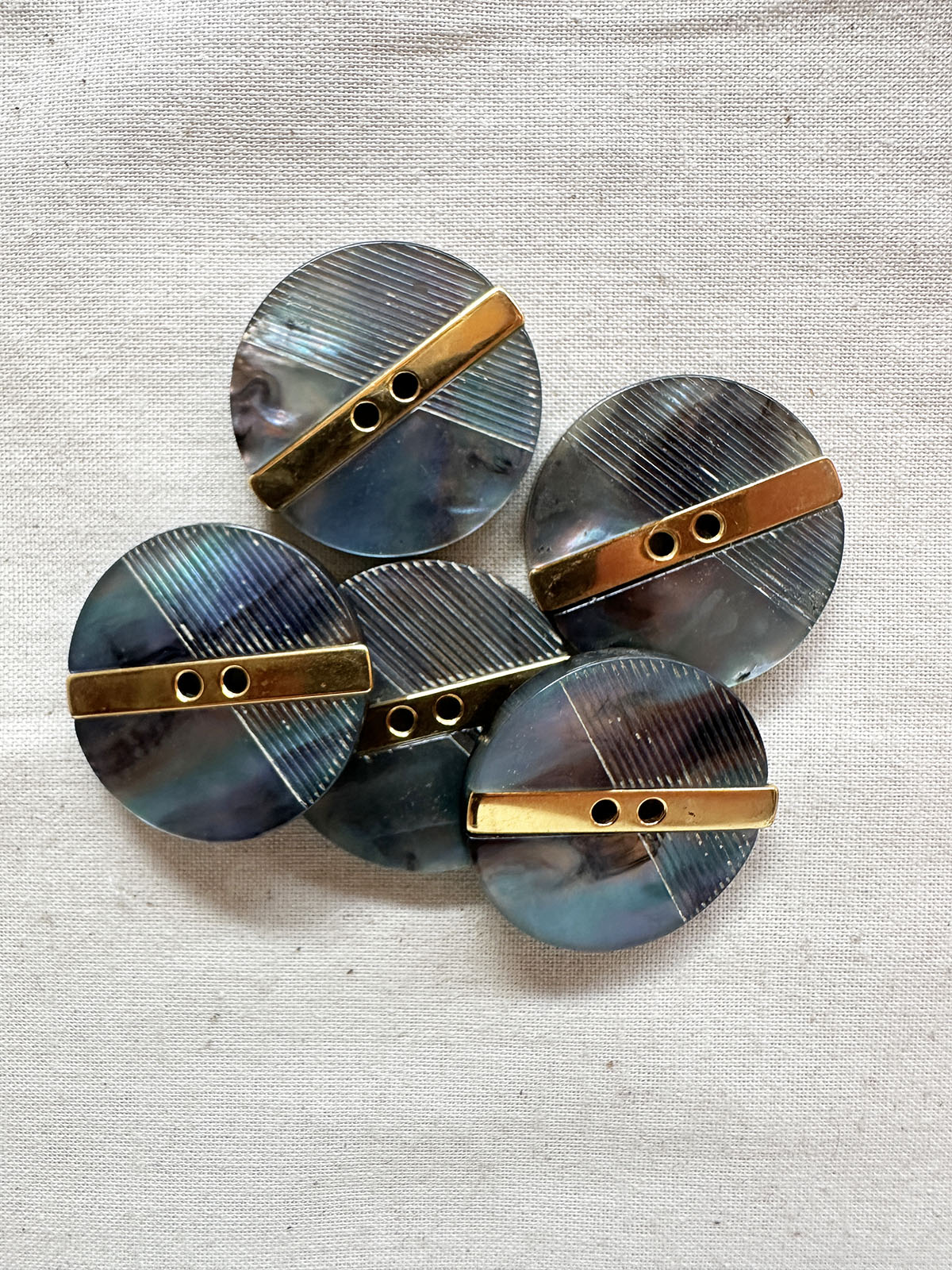Vintage Italian Blade Runner Shell Buttons