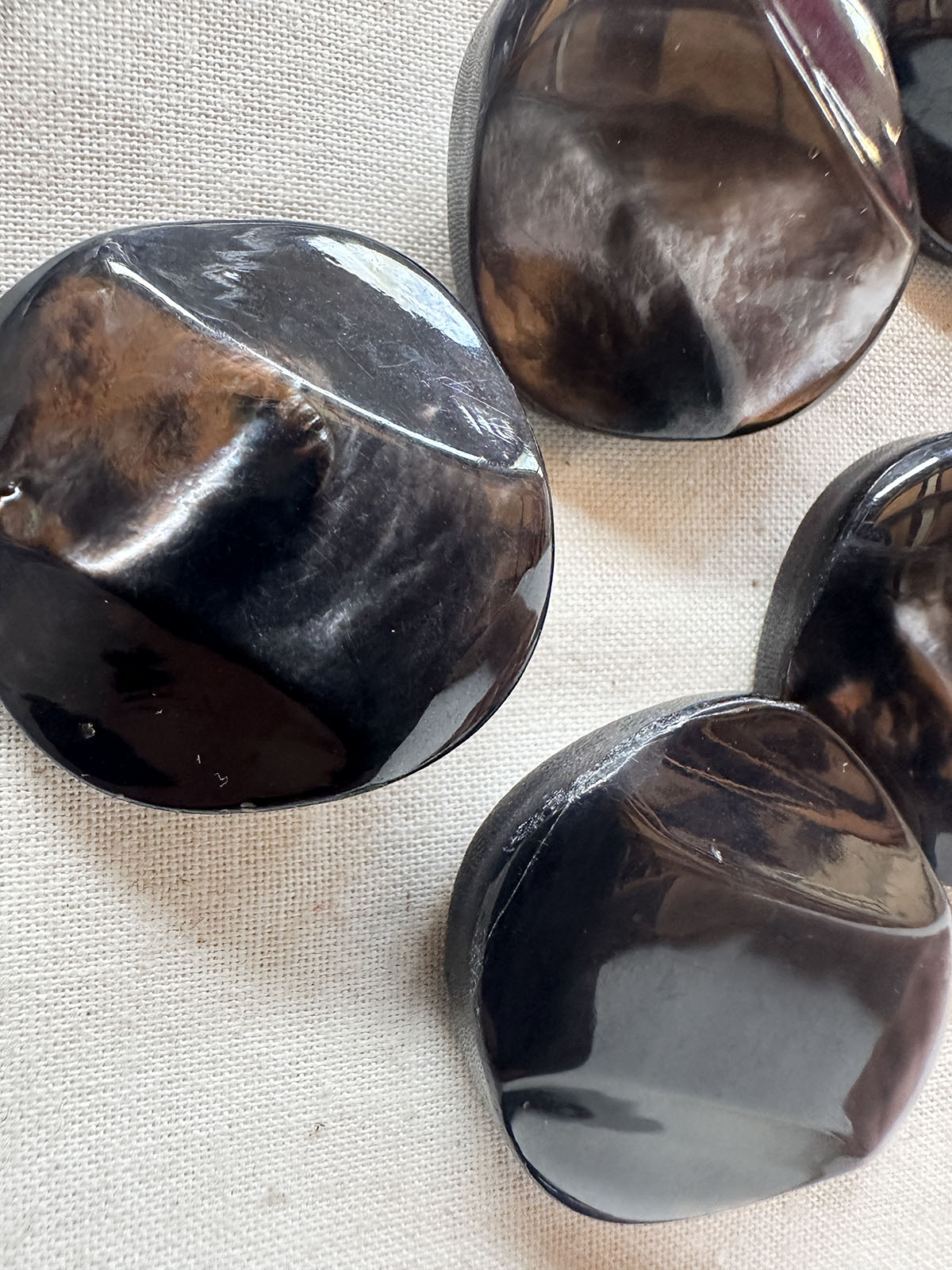 VIntage Italian Molded Into The Abyss Shell Buttons