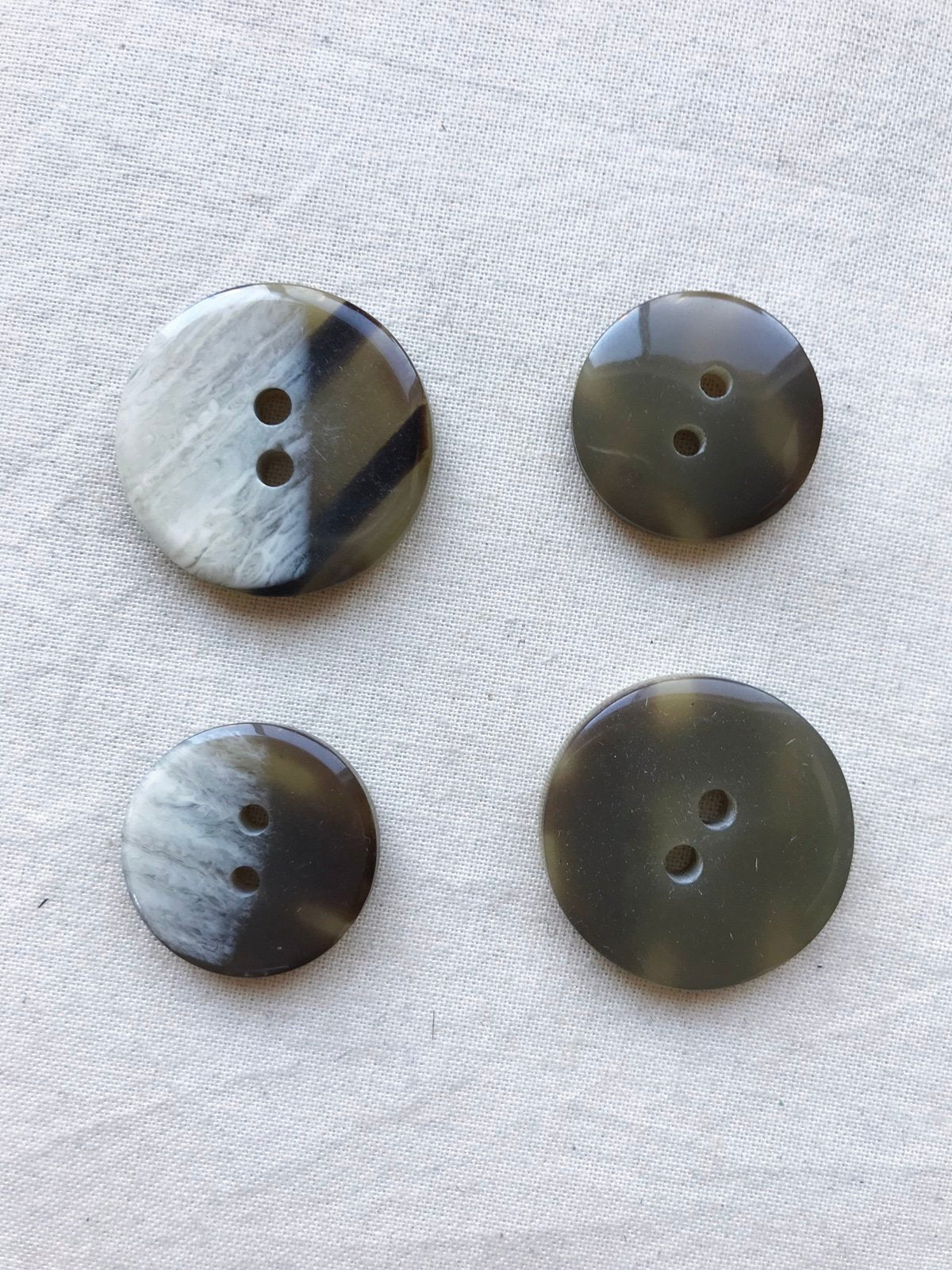 Avant Taupe Striped Brushstroke Buttons Per Doz - L'Etoffe Fabrics LLC