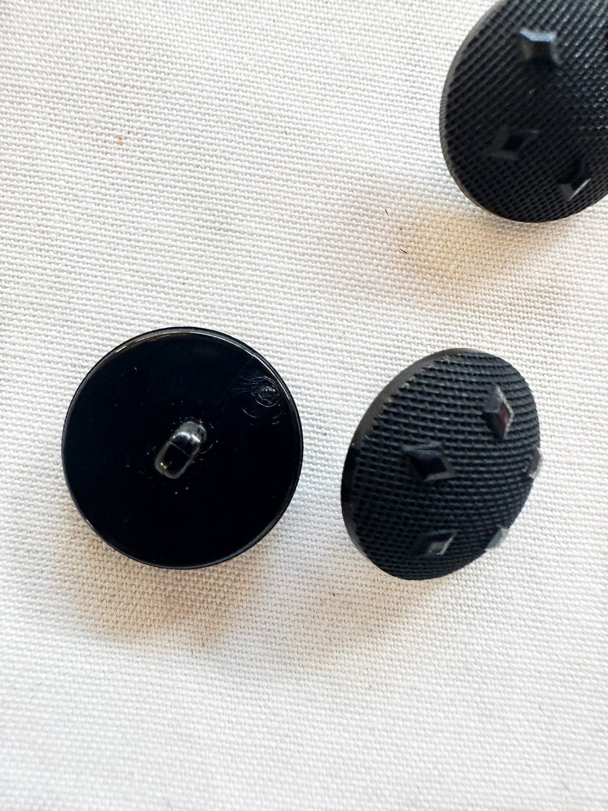 Bigger Size! Black Diamond Shank Back Buttons Per Pair - L'Etoffe Fabrics LLC