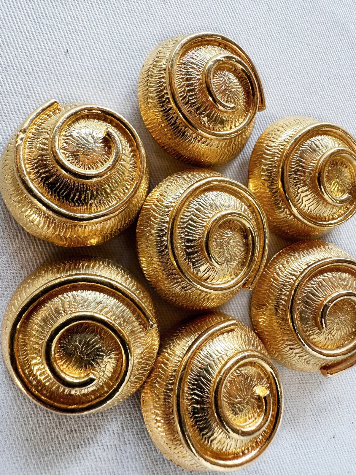 Bigger Size! Dome Spiral Gold Buttons - L'Etoffe Fabrics LLC