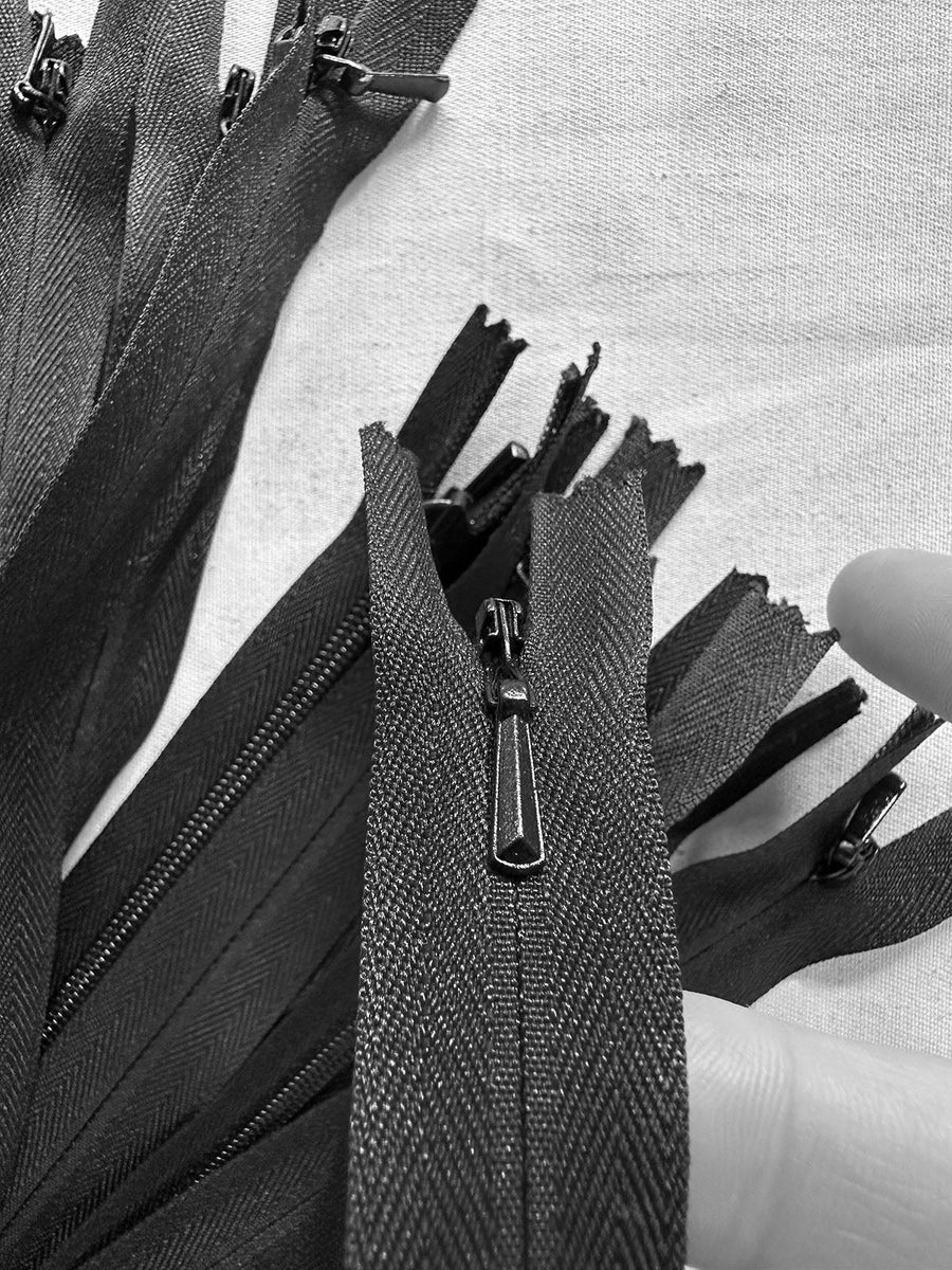 Black Invisible Zipper - L'Etoffe Fabrics LLC