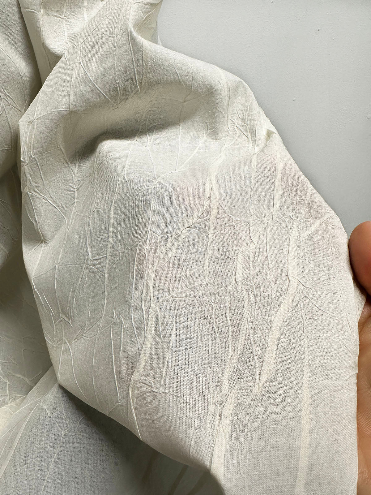 Cracked Natural Cotton - L'Etoffe Fabrics LLC