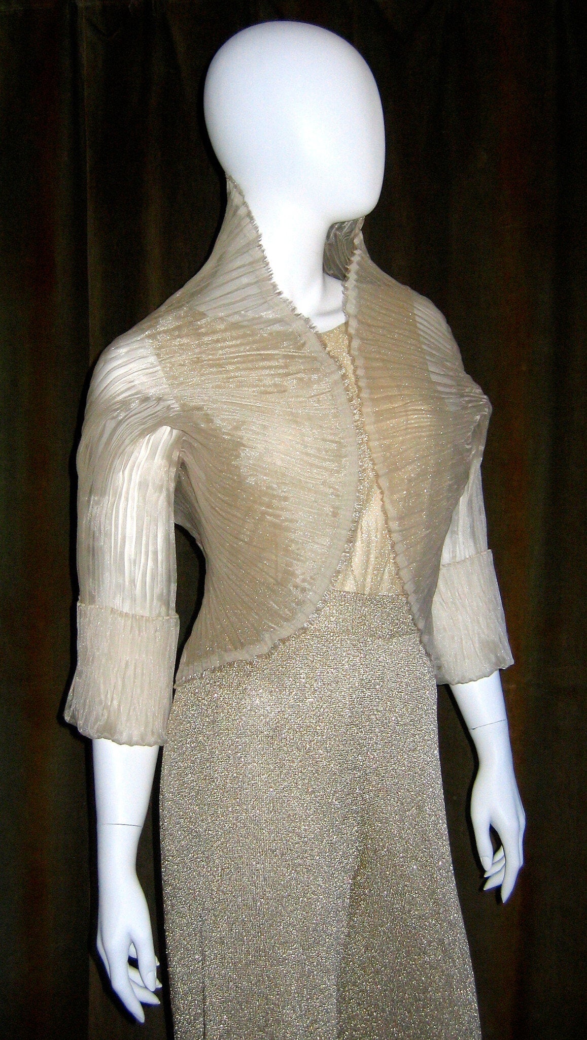 Crescent Pleat Bolero - L'Etoffe Fabrics LLC