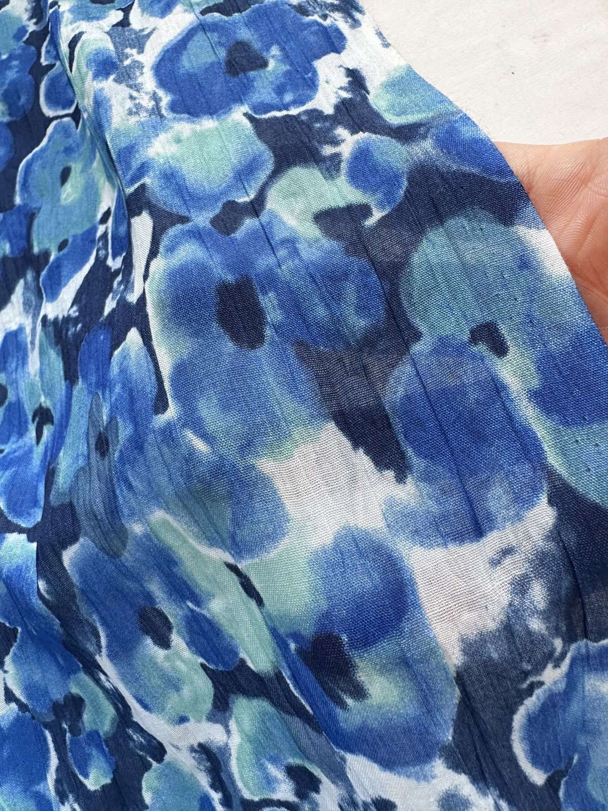 Crinkled Muu Muu Voile Floral - L'Etoffe Fabrics LLC