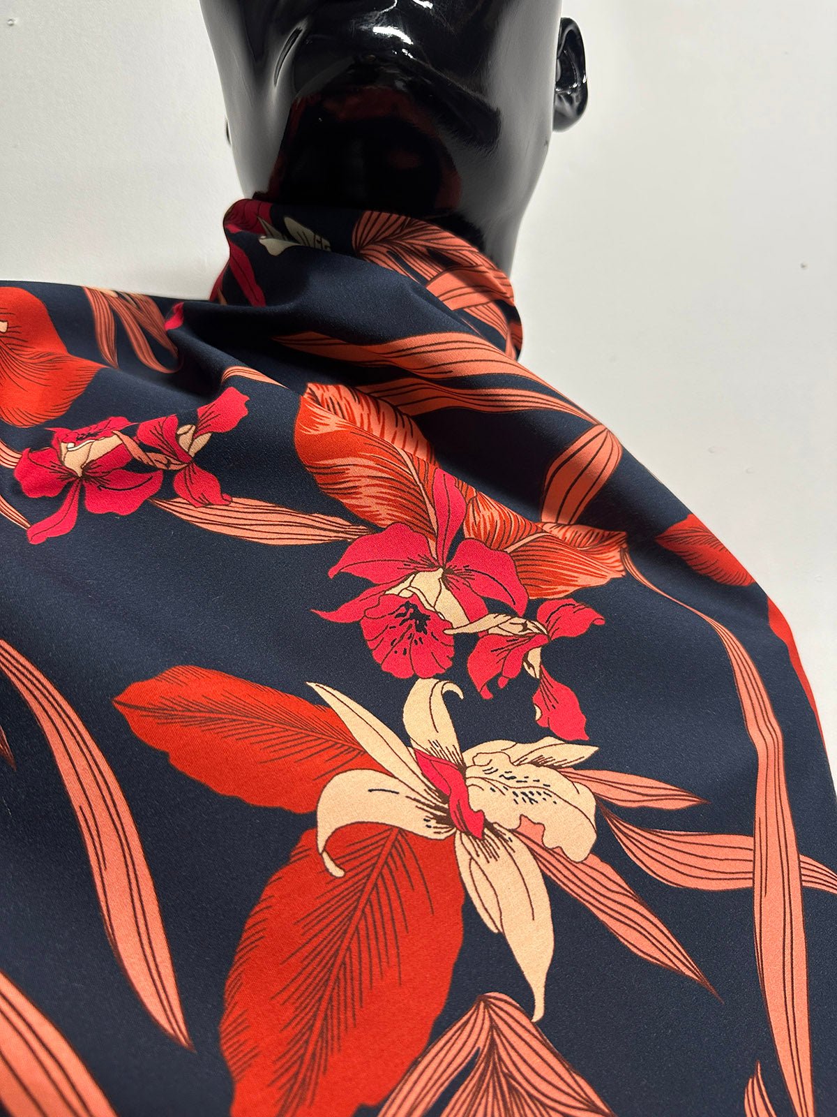 Crisp Orchid Cotton Print - L'Etoffe Fabrics LLC