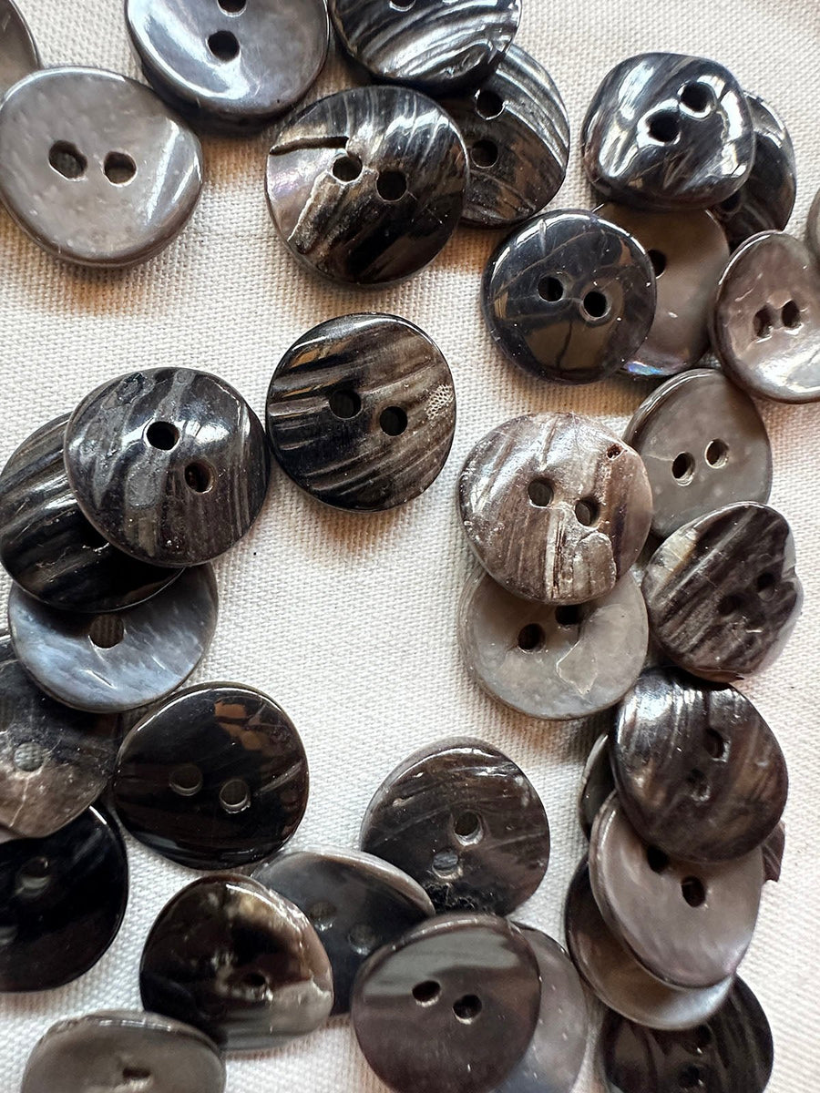 Dark Shell Shirt Buttons Per Dozen - L'Etoffe Fabrics LLC