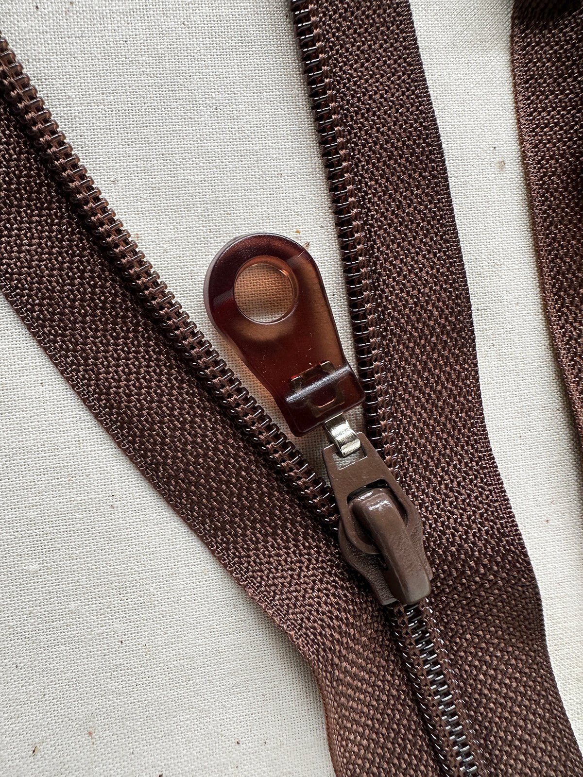 Deadstock Brown w/Rubber Pull 2 Way Separating Zipper - L'Etoffe Fabrics LLC