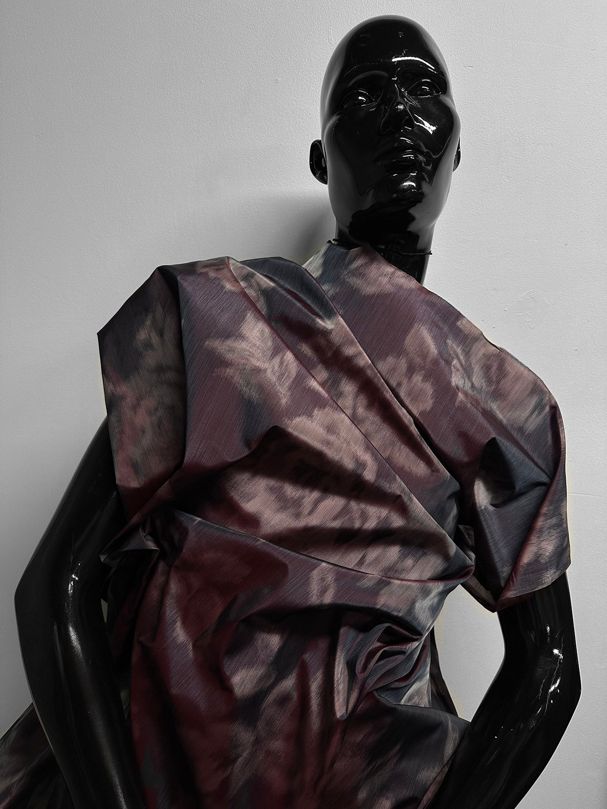 Deadstock Damask Iridescent Floral Taffeta - L'Etoffe Fabrics LLC