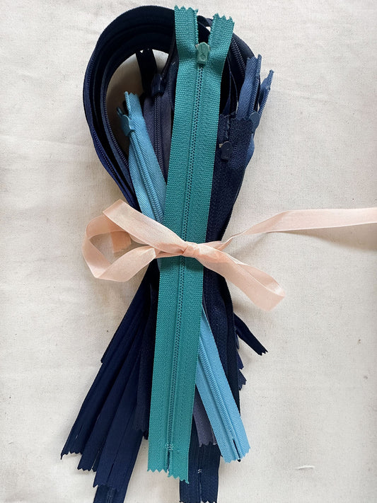 Deadstock Zipper Bundle Cool - L'Etoffe Fabrics LLC