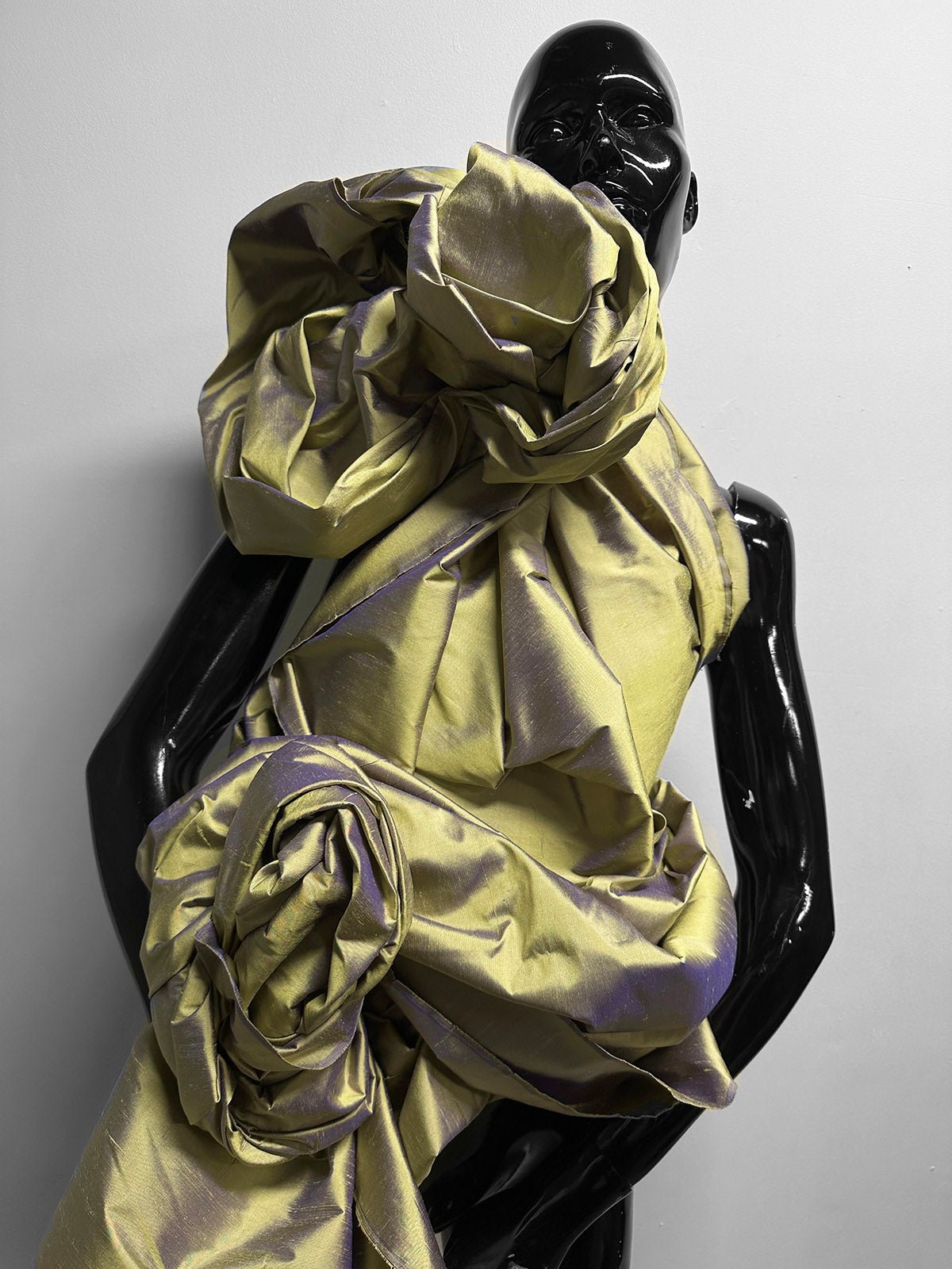 Iridescent Silk Dupioni Butter Purple - L'Etoffe Fabrics LLC