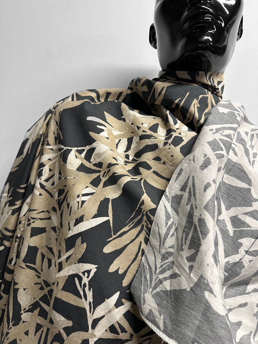 Italian BC Palm Print Relaxed Cotton Print - L'Etoffe Fabrics LLC