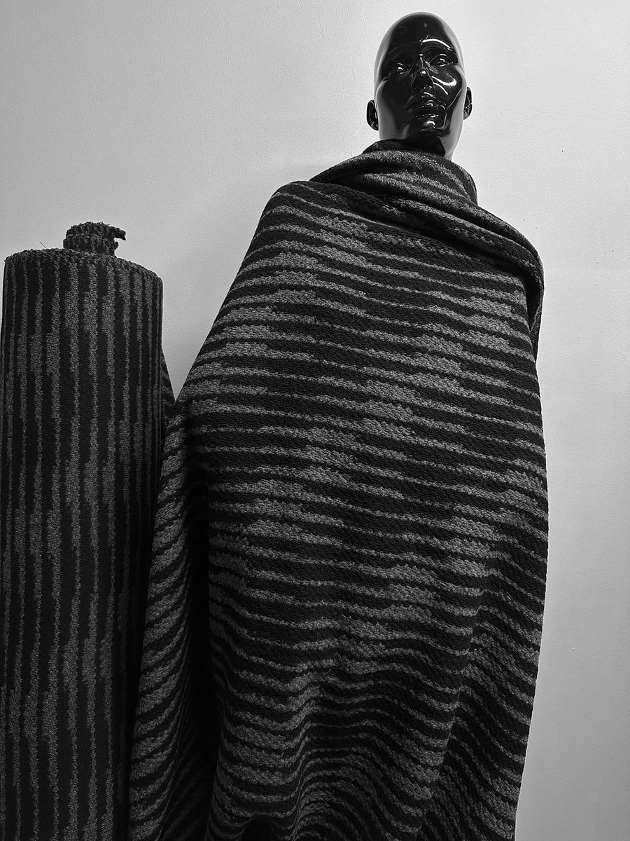 Italian Graphic Chunky Sweater Knit Grey - L'Etoffe Fabrics LLC