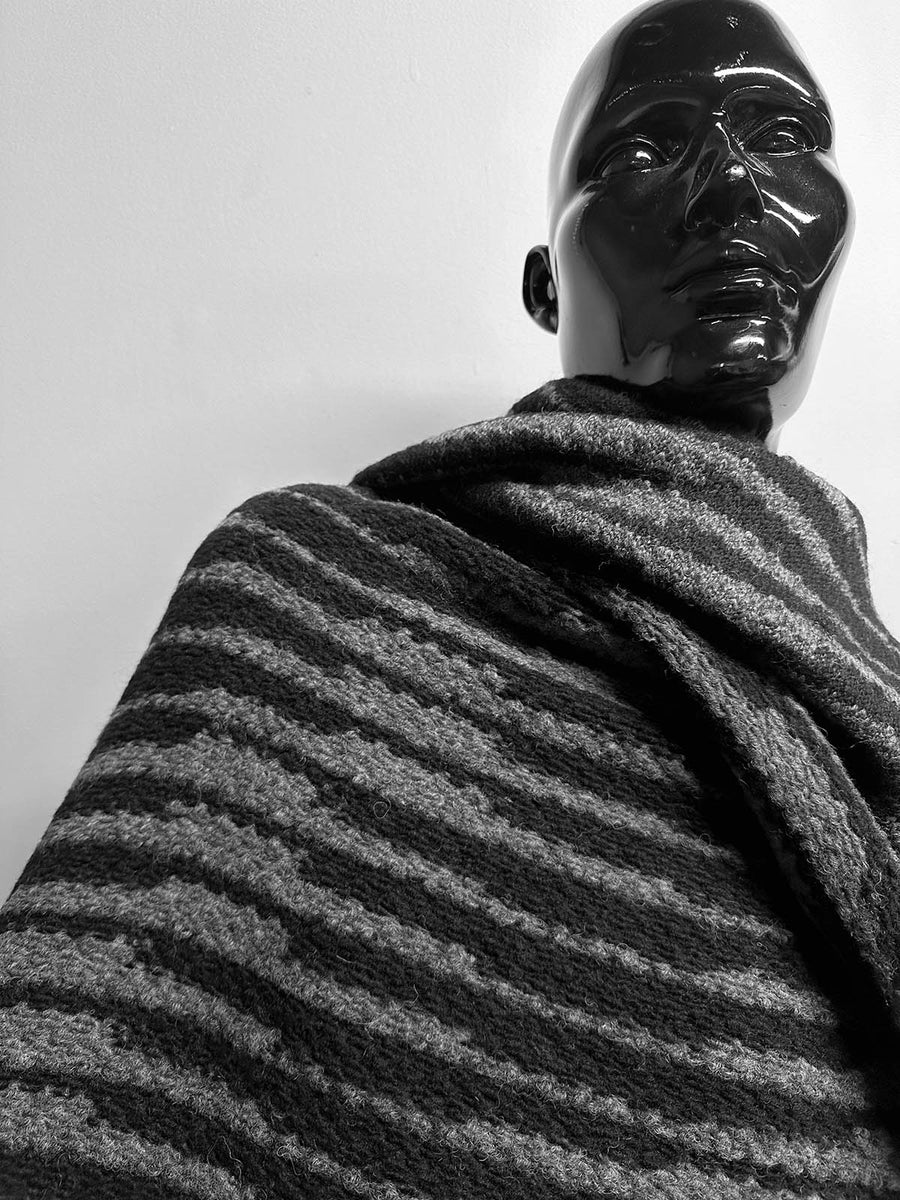 Italian Graphic Chunky Sweater Knit Grey - L'Etoffe Fabrics LLC