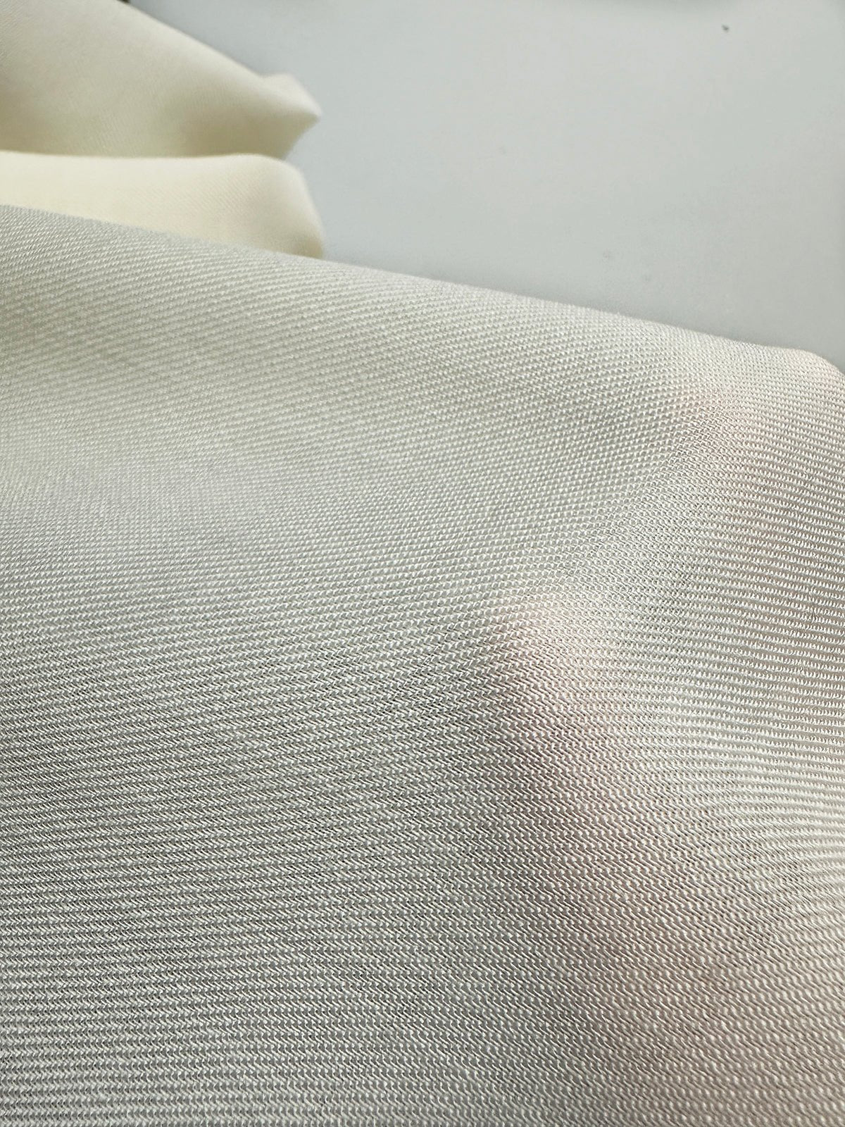 Italian Light Airy Ivory Twill Undyed Wool - L'Etoffe Fabrics LLC