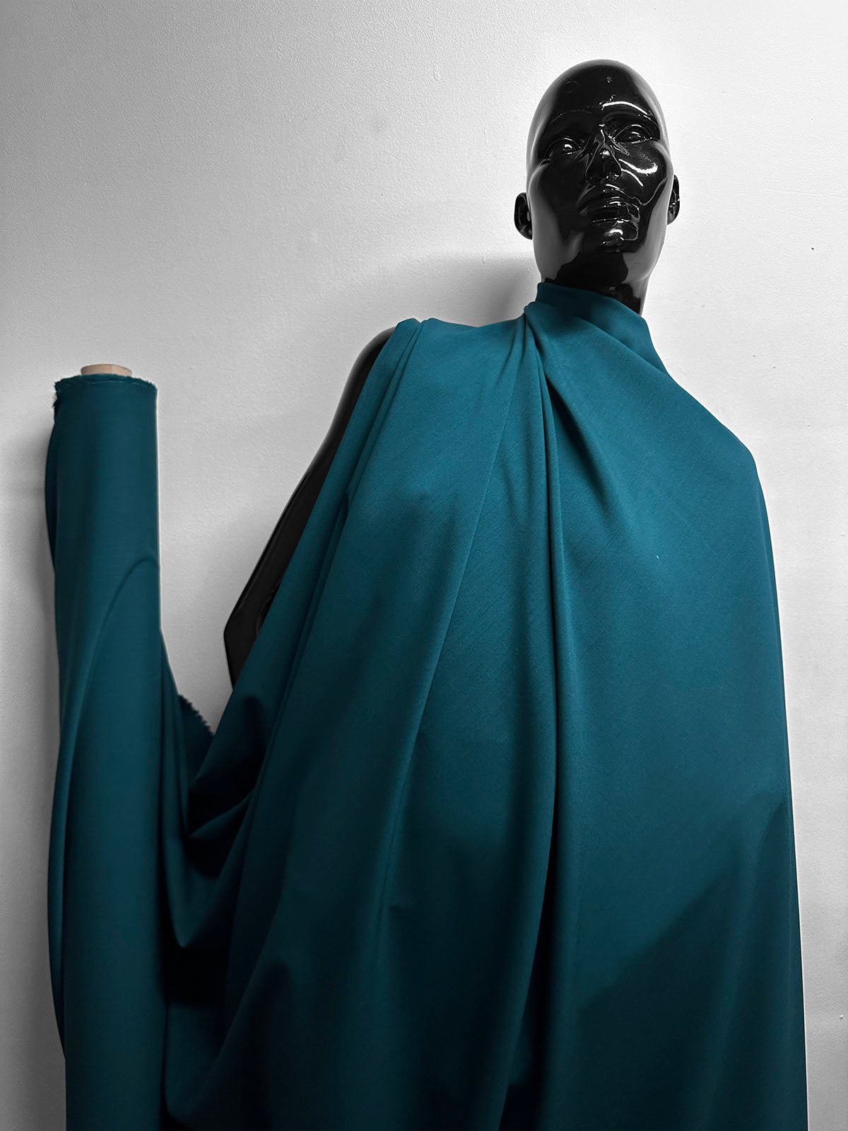 Italian Peacock Tropical Wool - L'Etoffe Fabrics LLC