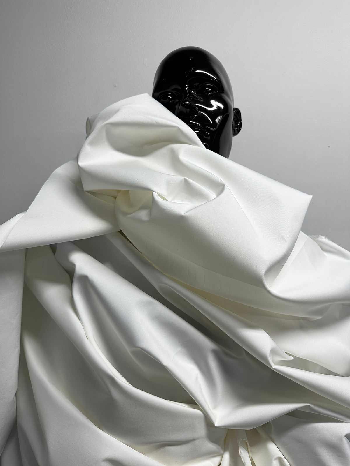 Italian Perfect Crisp White Cotton Shirtings With Body - L'Etoffe Fabrics LLC