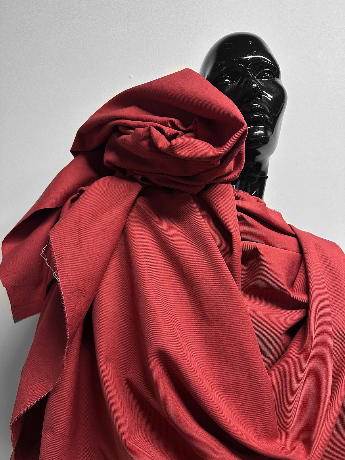 Italian Refined Cotton Linen Chino Twill Rose Lipstick - L'Etoffe Fabrics LLC