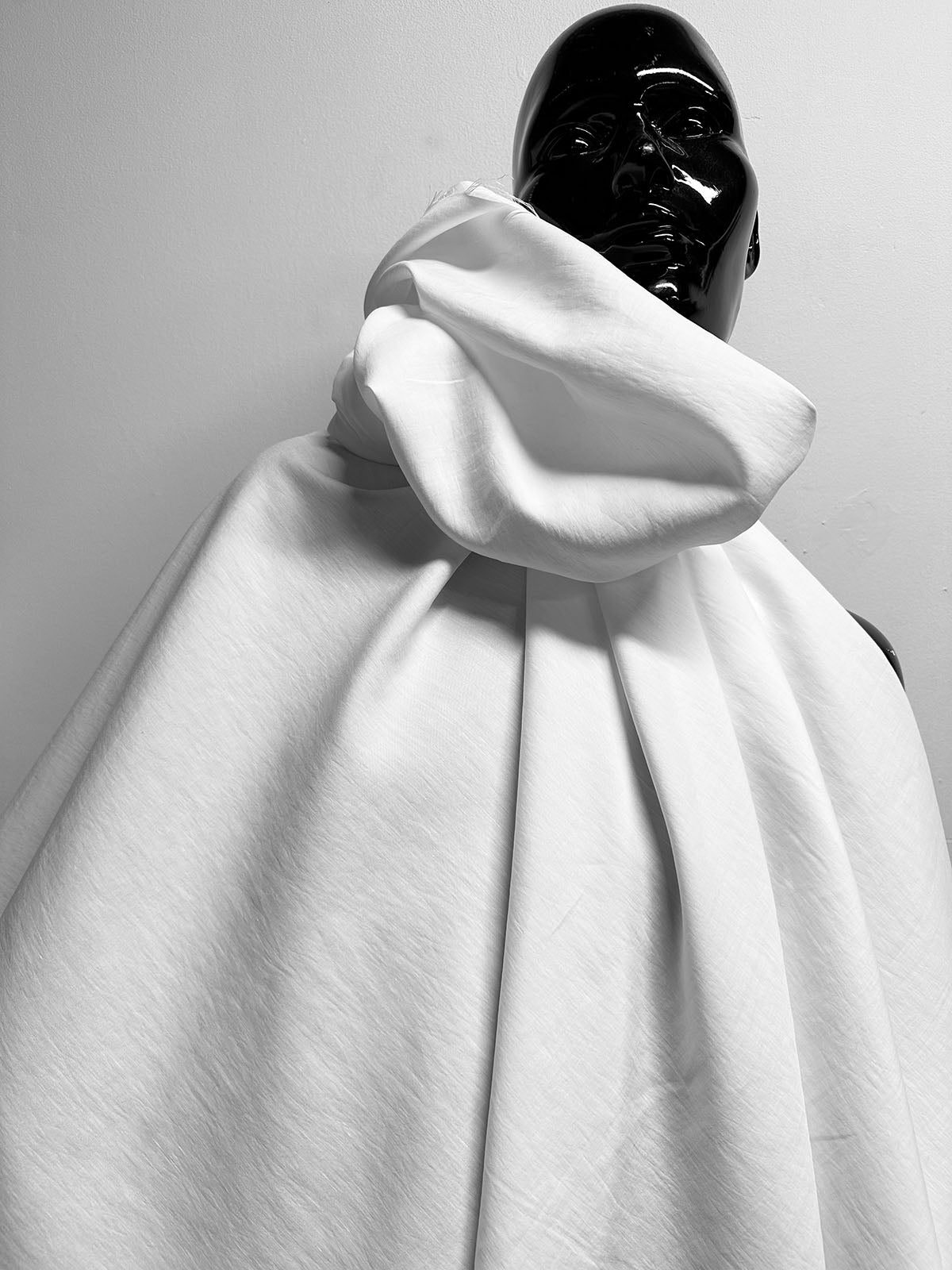 Italian Relaxed White Shirting - L'Etoffe Fabrics LLC