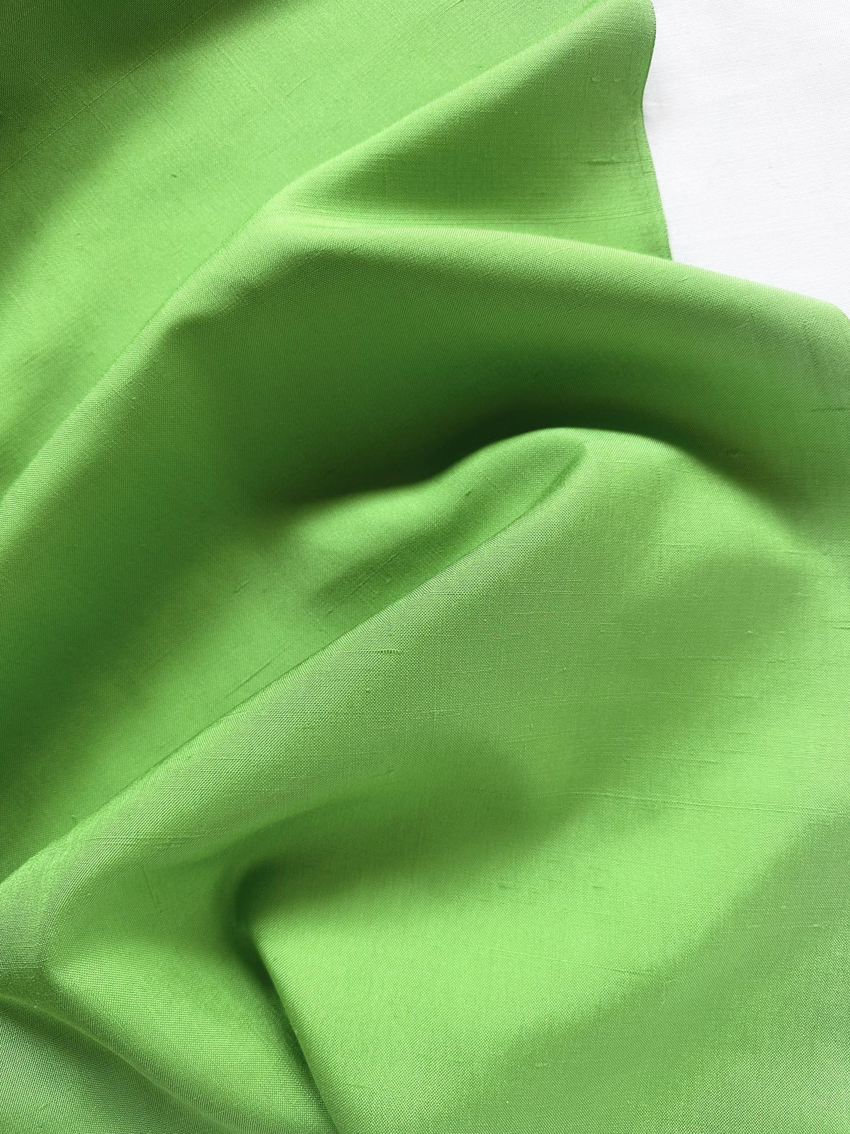 Italian Spring Green Linen Weave Dupioni - L'Etoffe Fabrics LLC