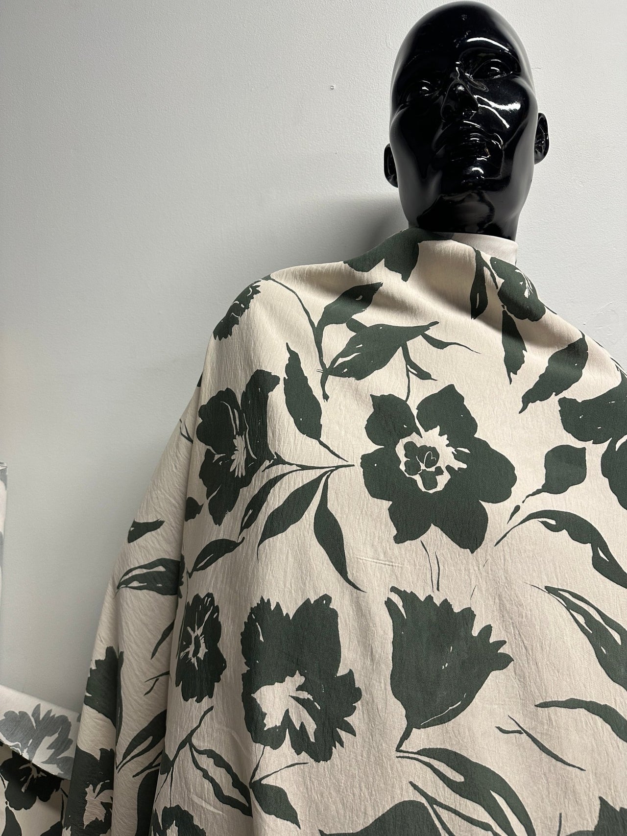 Italian Summer Border Print Floral - L'Etoffe Fabrics LLC